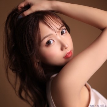 優希かんな