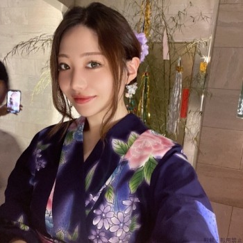 みな