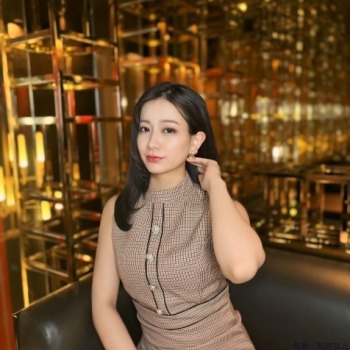 皆月りの