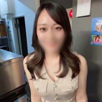 片桐ゆい