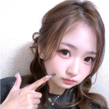 姫華まな