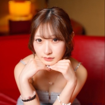 大羽ひな