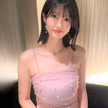 唯月まほ