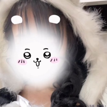 栗花落まゆ