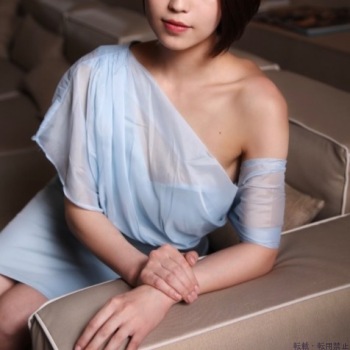 枢木みゆ