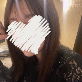 ゆりな