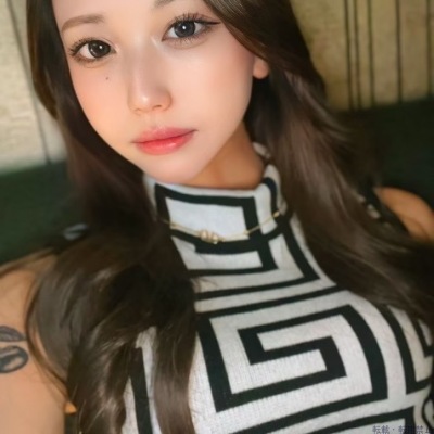 如月もえ