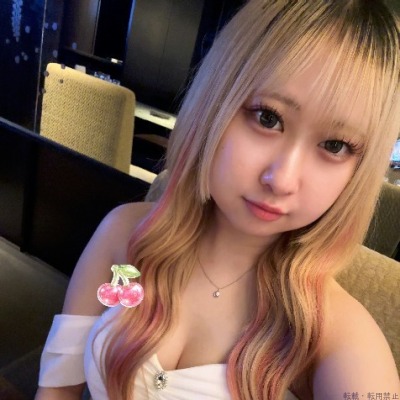 鈴木ななみ