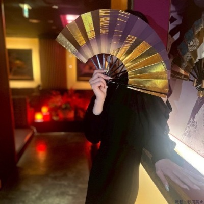 みな
