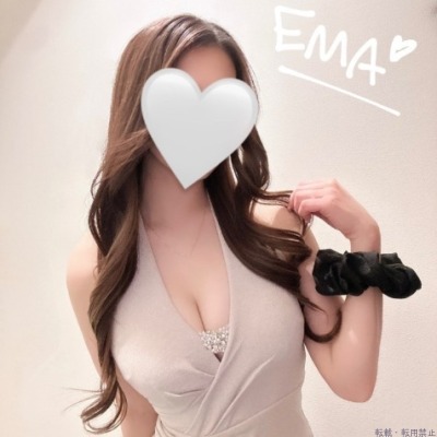 愛咲えま