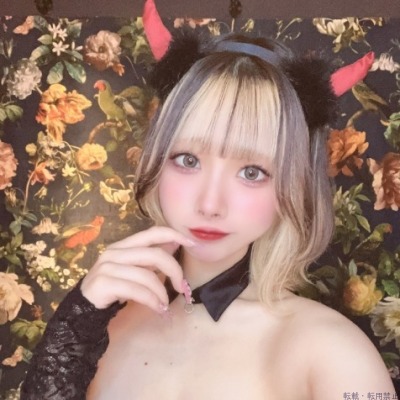 でびるひな