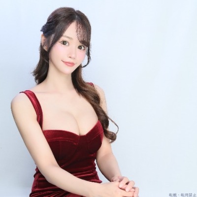 あみな