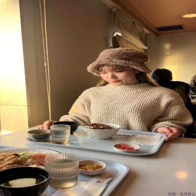 美山あこ