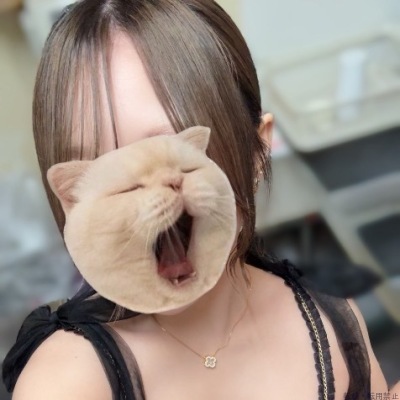 小桜ゆりの