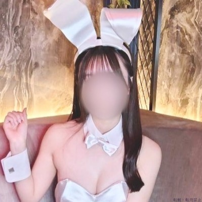 つき