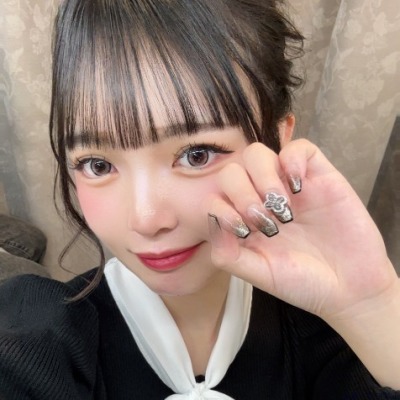神崎ゆあ