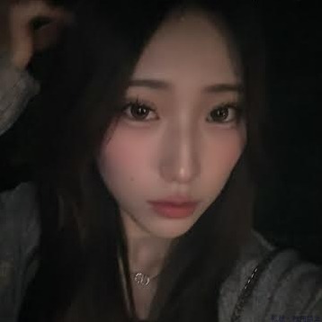 桃瀬みお