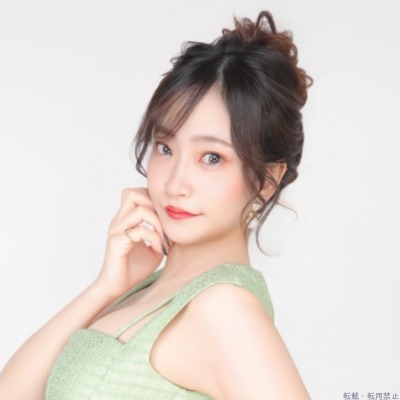 綾瀬うみ