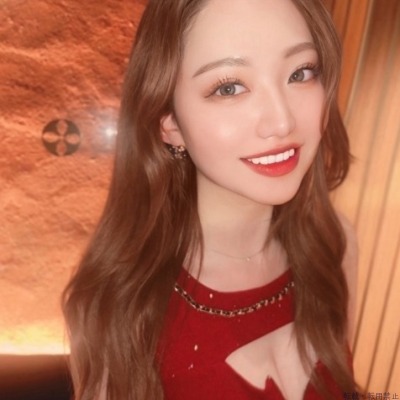 みな