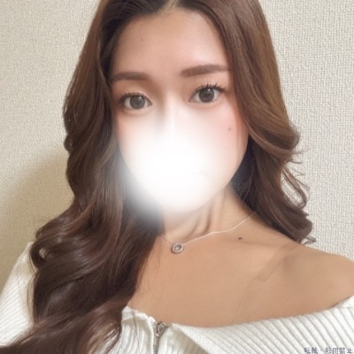 夏目りほ