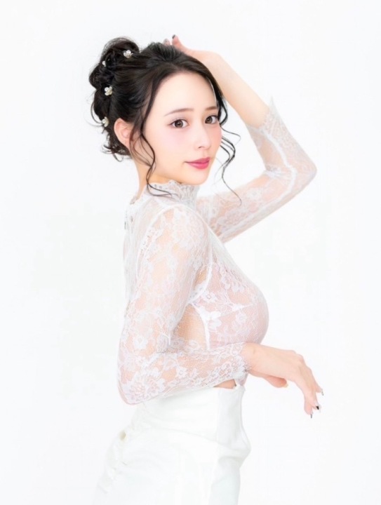 せりな