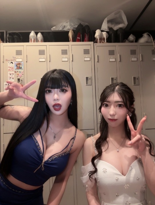美女溢れる...まほさん、あいりさん