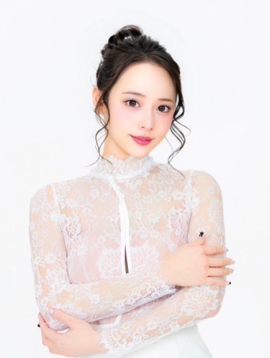 せりな