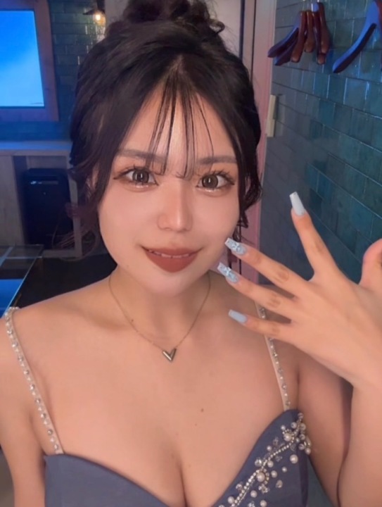 あおいさん