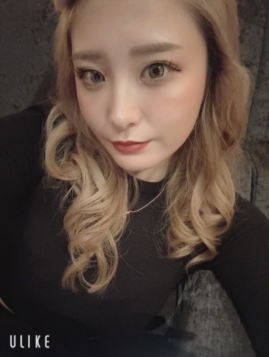 2/4(水)黒咲じゅなさん出勤です