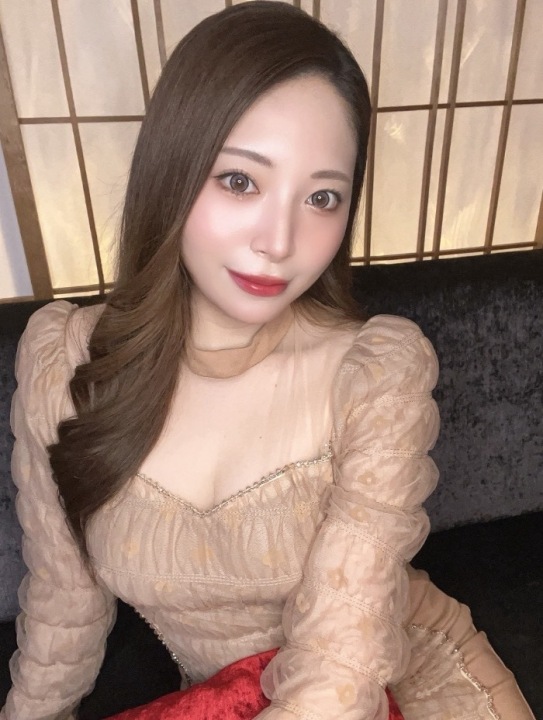 2/10(火)あやさん出勤です