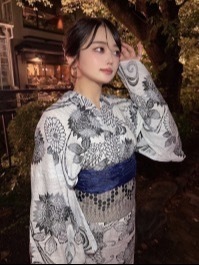 8/27(木)赤木れんかさん出勤です