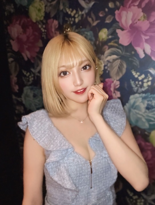 🥂まな🥂