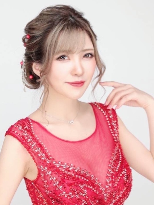 桜井ななみ