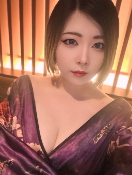 Recommend kimono girl 